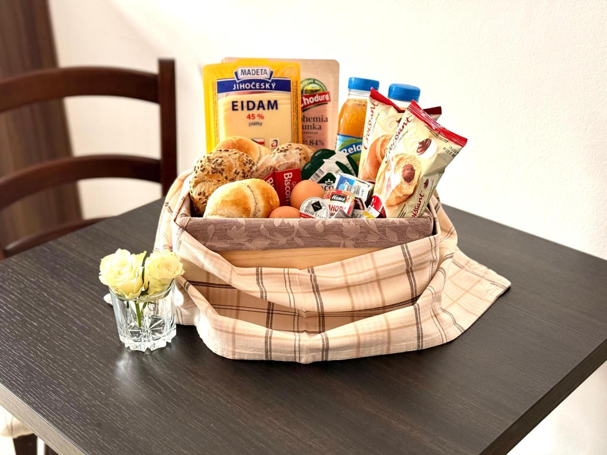 Madonna Apartments 카를로비바리 외부 사진